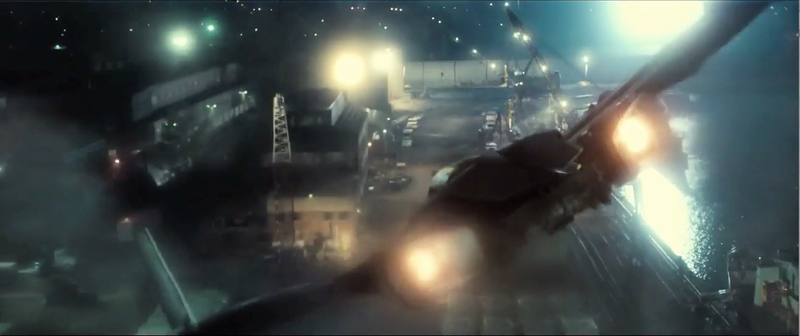 Illustration for article titled Every Key Detail And Killer Moment From The Batman V. Superman Trailer